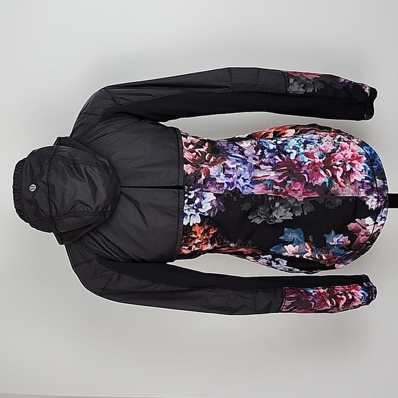 Lululemon Get Up & Glow Black Reversible Jacket Spring Has Sprung Mutli Floral 4 - Picture 8 of 16